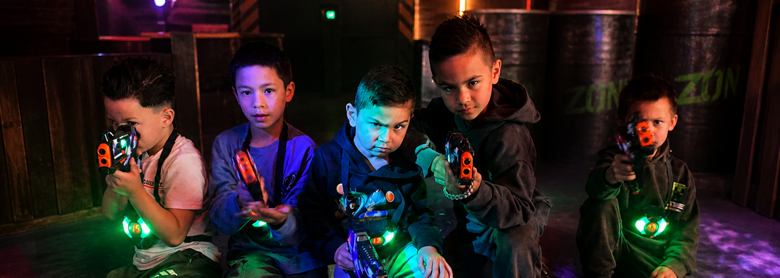 Zelf een lasergame organiseren? Zo maak je van jouw feestje een knaller!